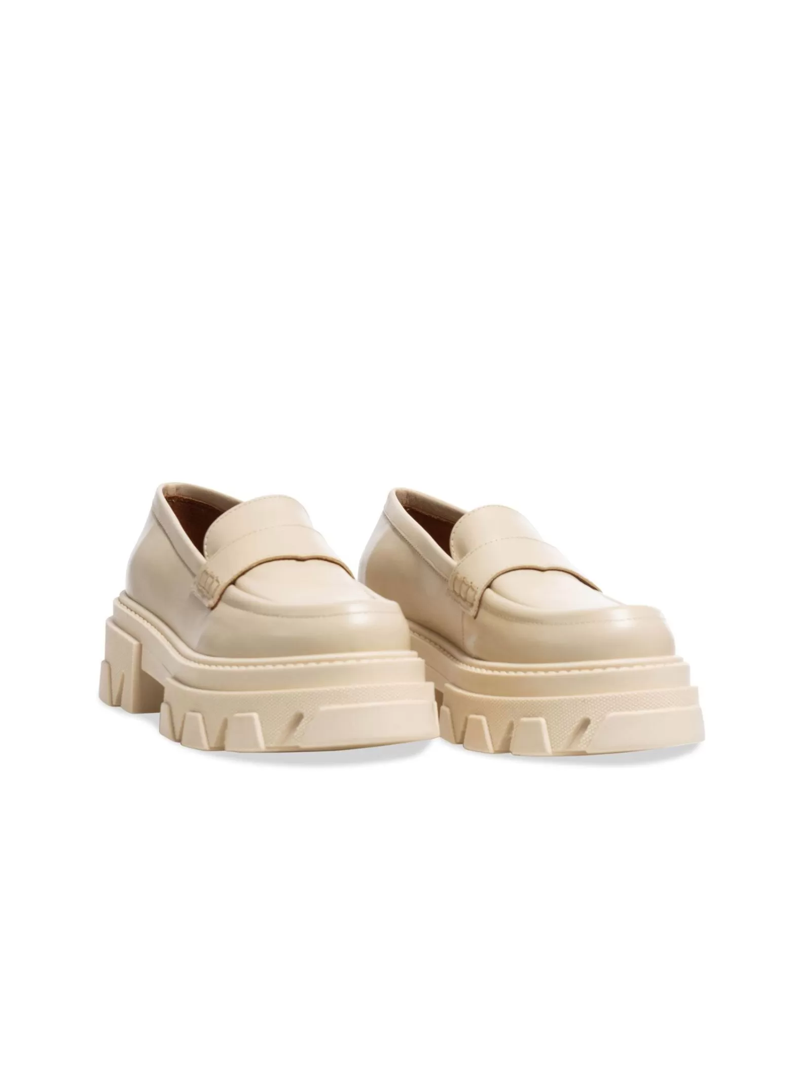 Alohas Loafer Trailblazer Ivory^ Loafers