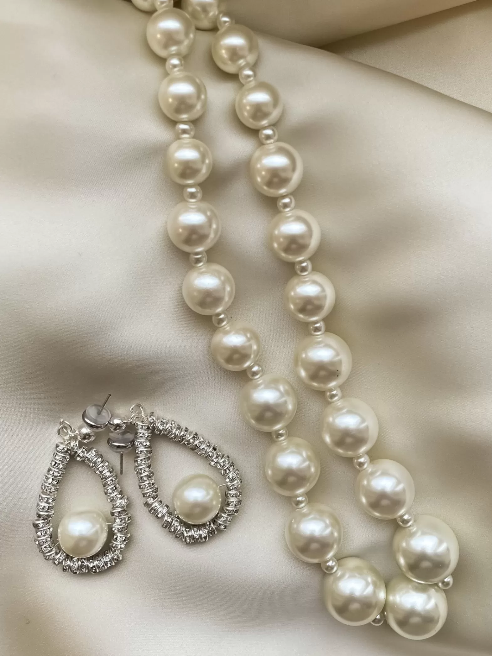 BOW19 Details Bow19 Halsband Bead Pearl Necklace^ Smycken