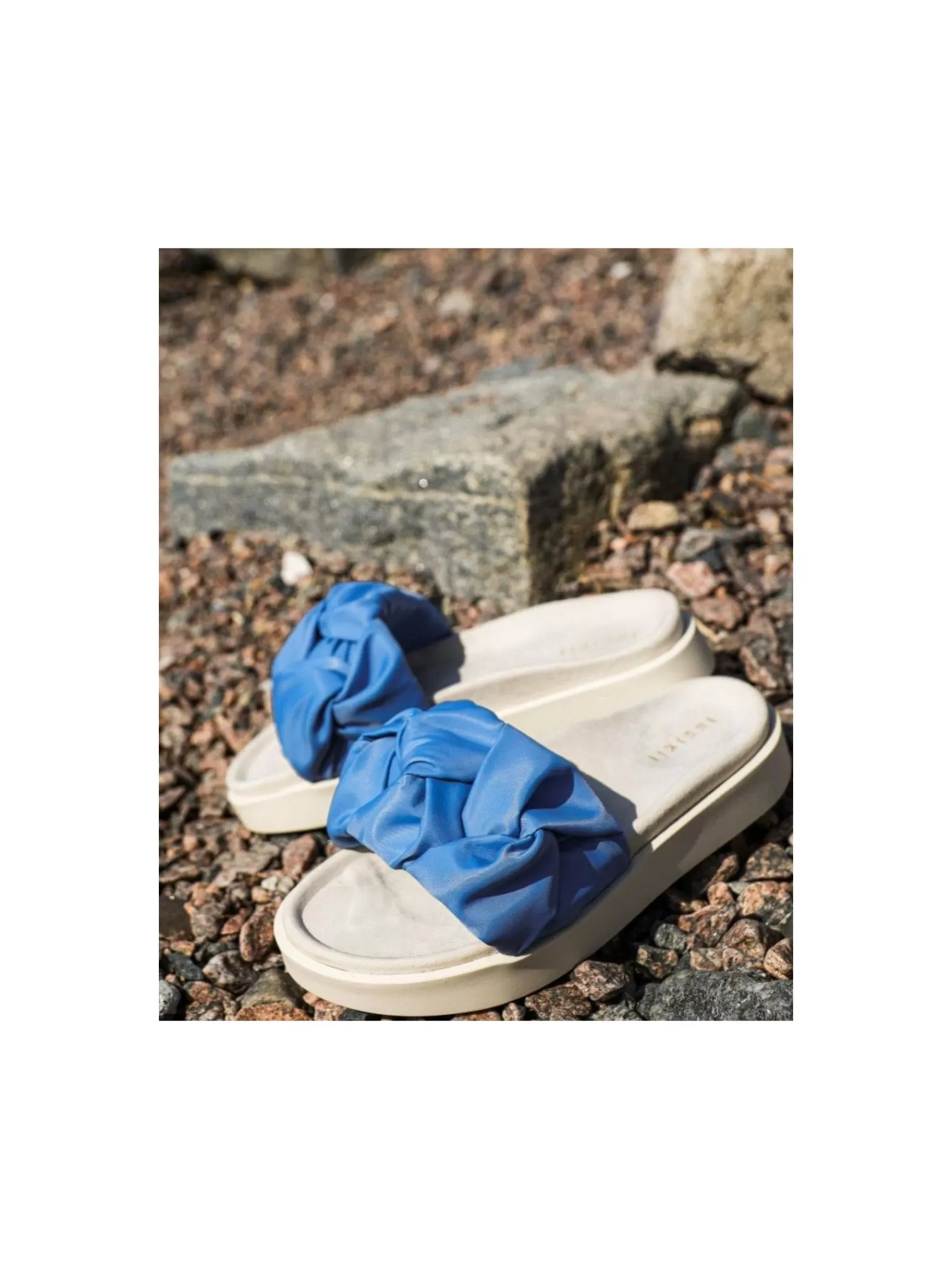 INUIKII Sandal Fjord Flower Blue^ Sandaler