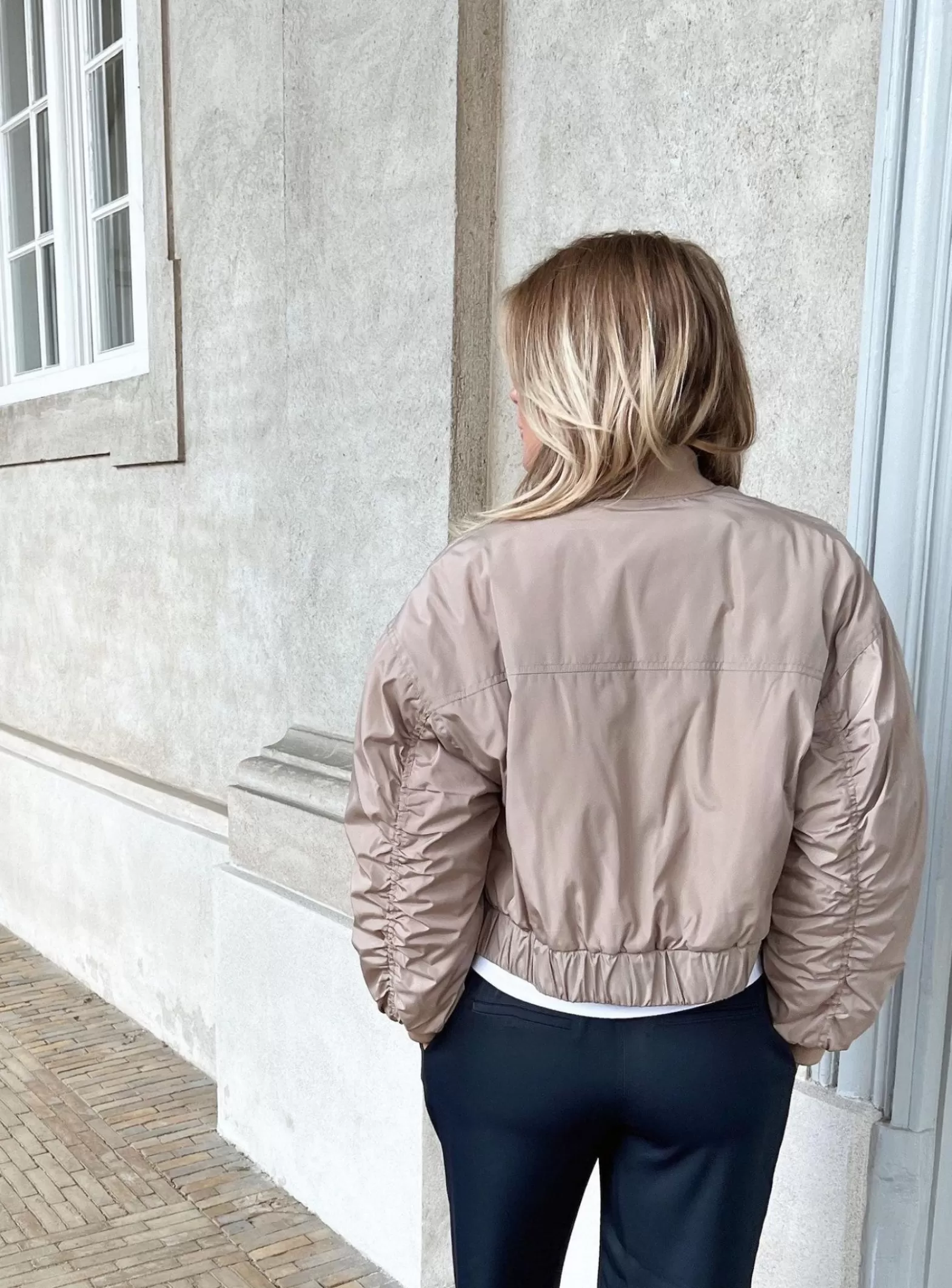 Neo Noir Jacka Bomber Nadja Light Taupe^ Jackor & Kappor